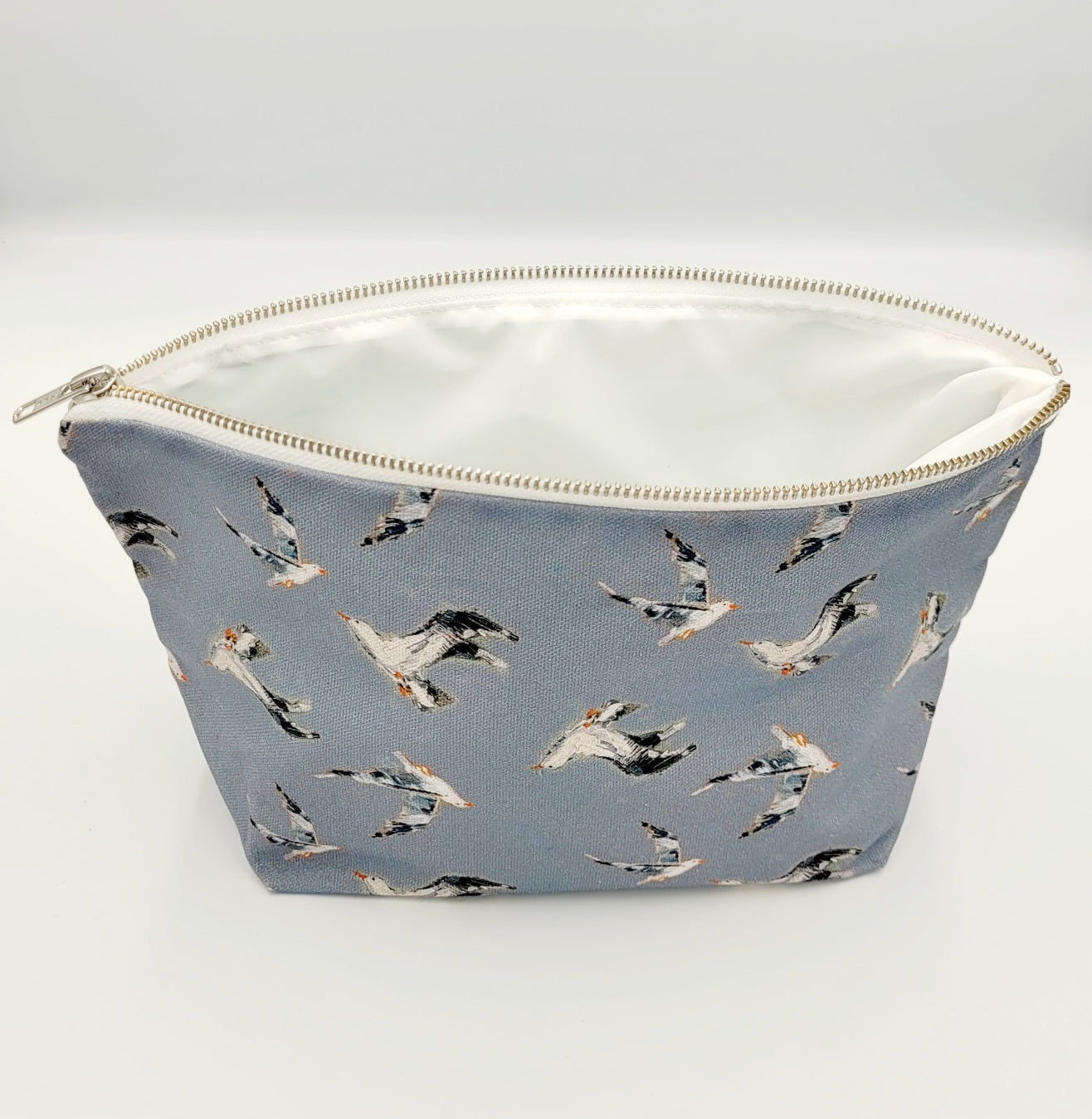 Large Seagulls Zippy Bag