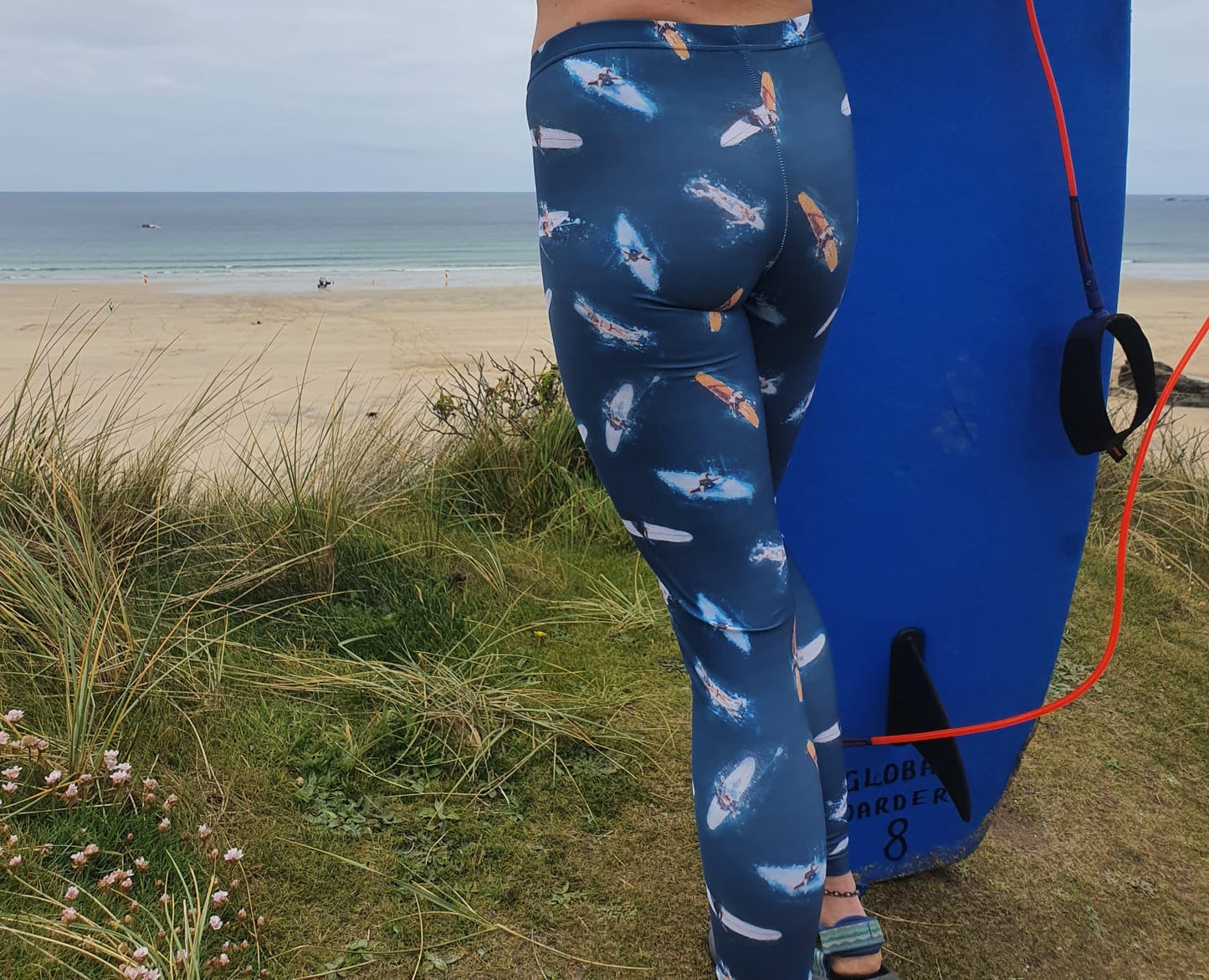 Aerial Surfer Leggings