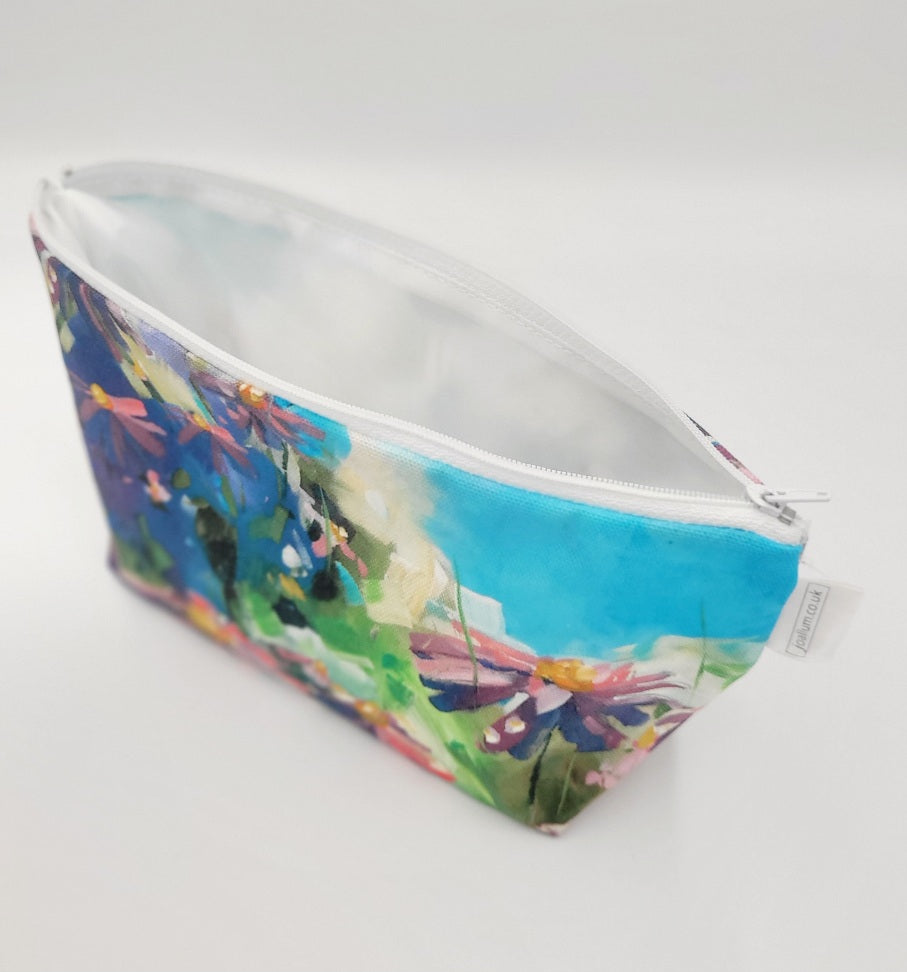 Daisy Zippy Bag