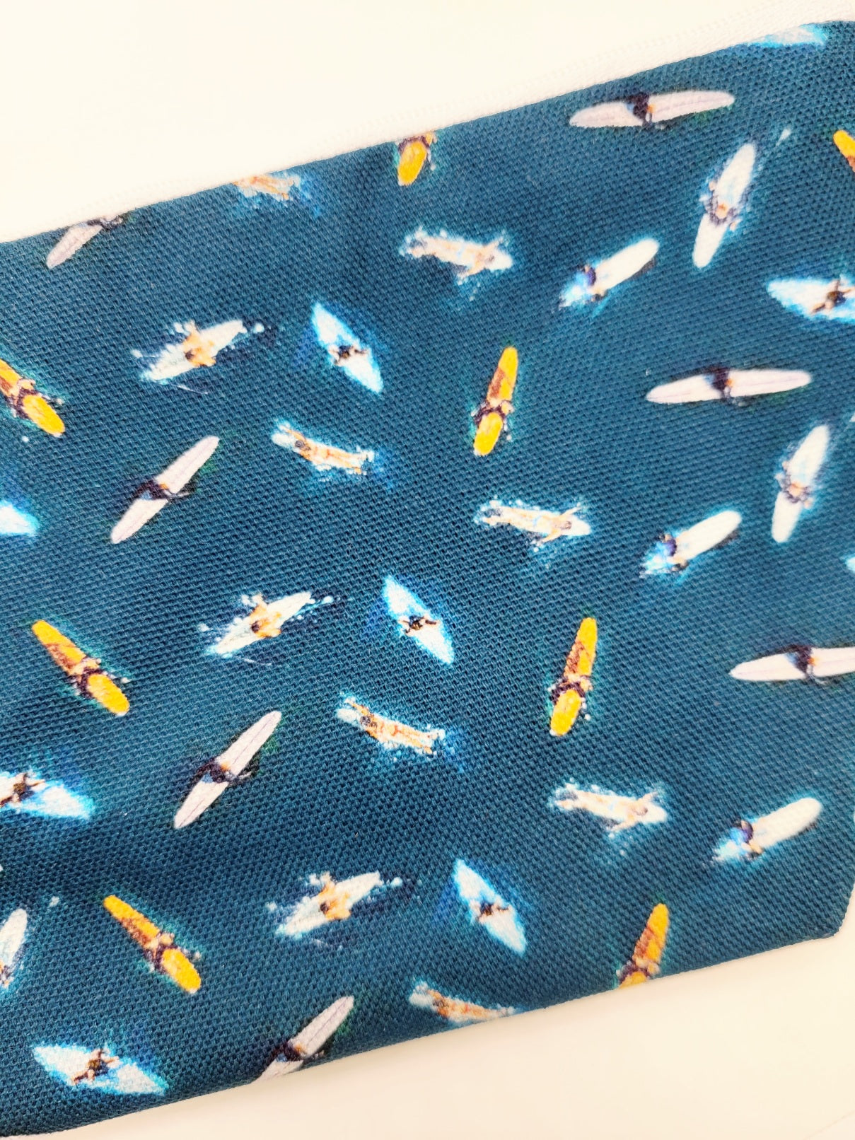 Aerial surfer zippy bag