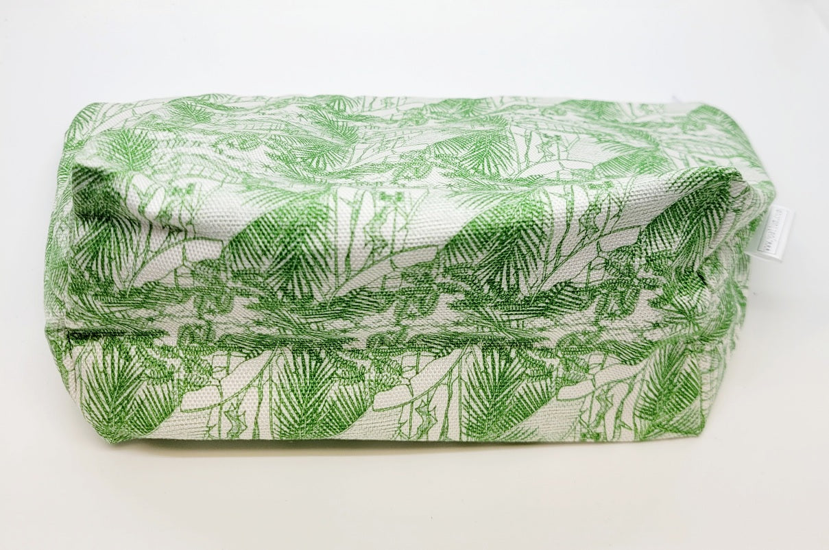Jungle house zippy bag